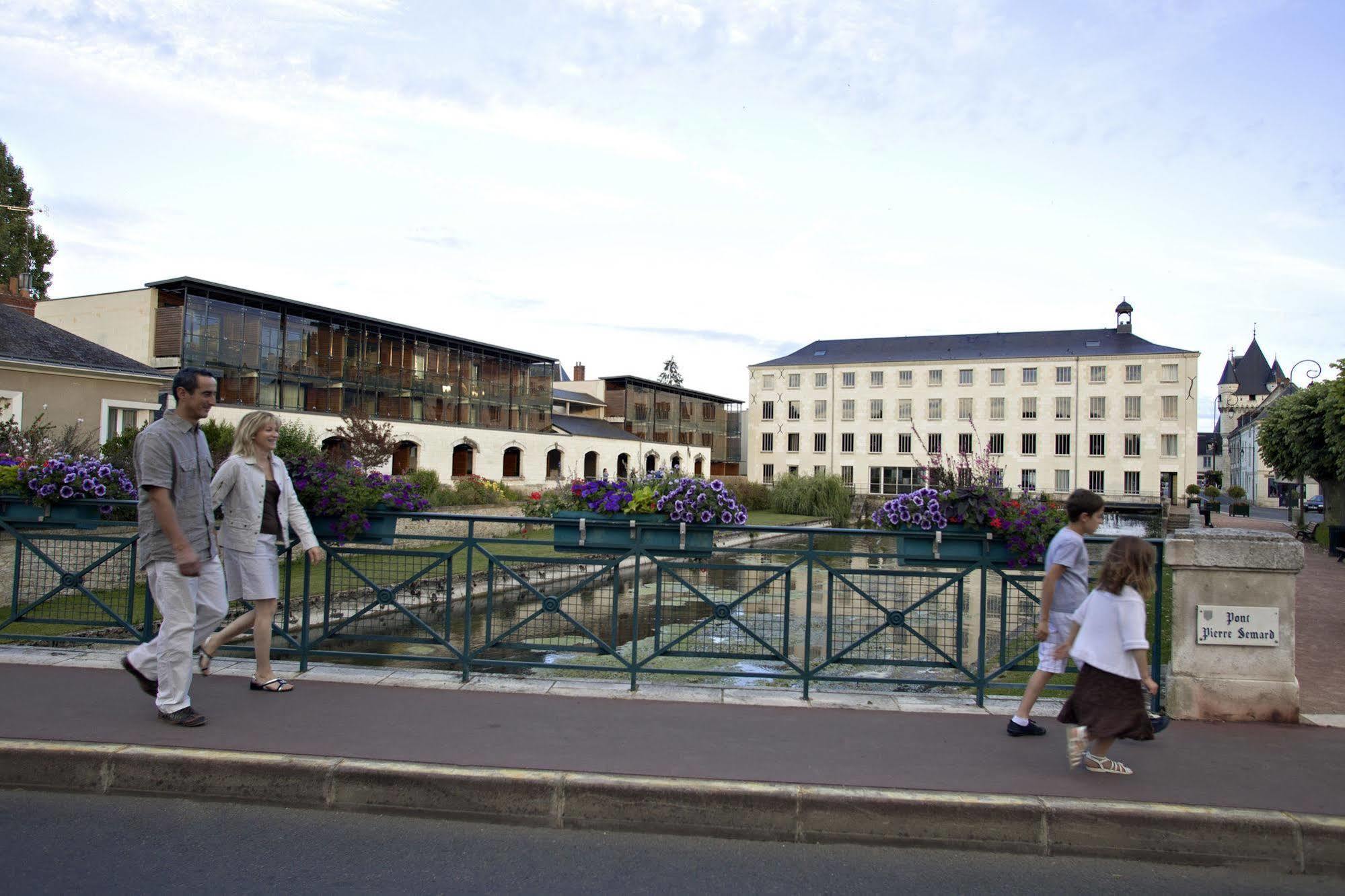 Pierre & Vacances Le Moulin Des Cordeliers Loches Zewnętrze zdjęcie